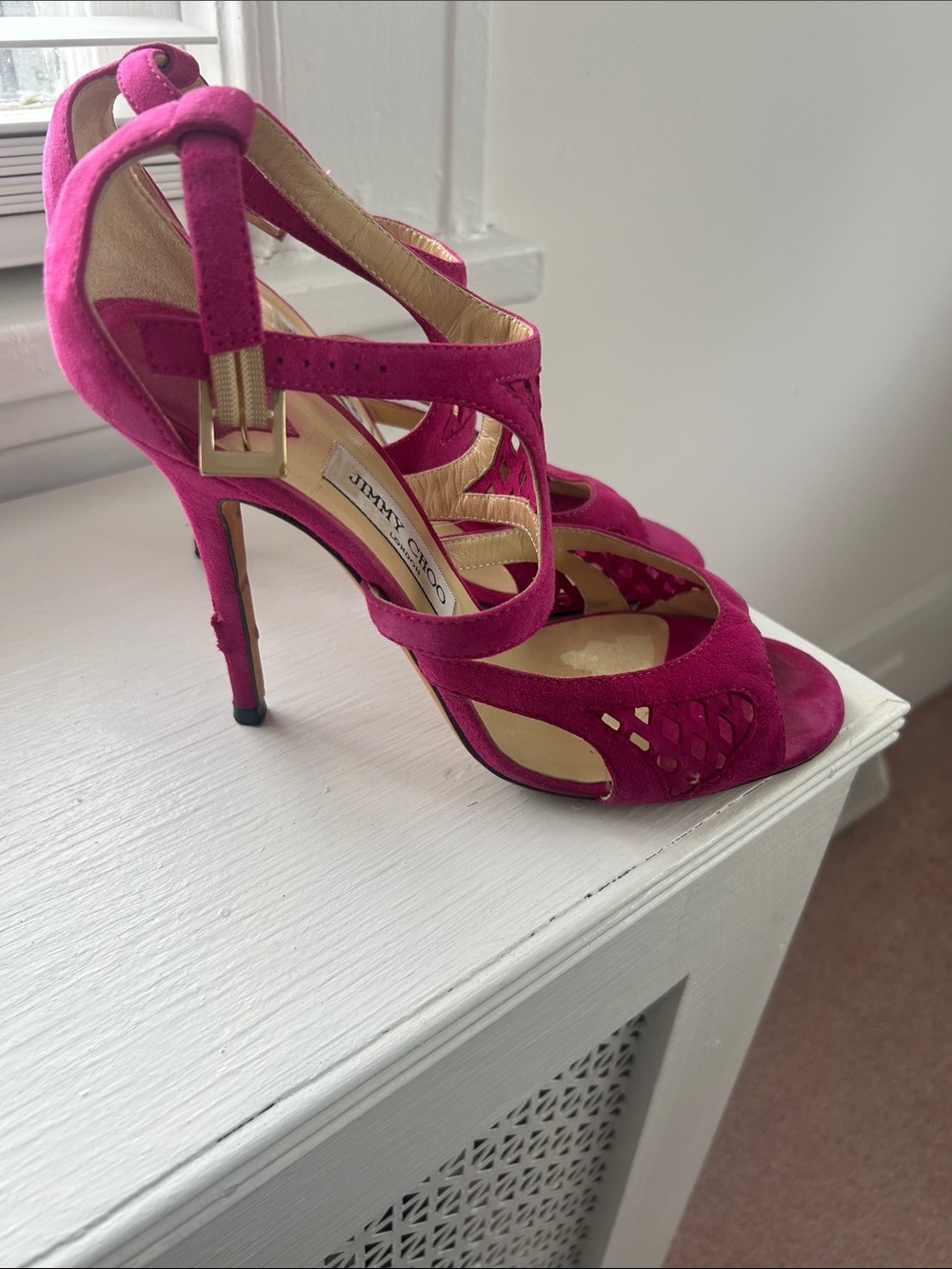 Jimmy Choo Fuchsia Suede Cutout Peep-Toe Heels. 40 - Picture 3 of 6